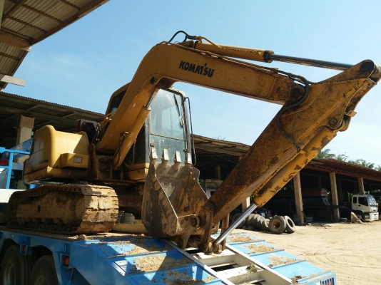 ขายรถแบคโฮ KOMATSU PC60-7 เอกสารอินวอย ระบบไฟเต็ม ราคา 550000 ขายรถแบคโฮ KOMATSU PC60-7 เอกสารอินวอย ระบบไฟเต็ม ราคา 550000
