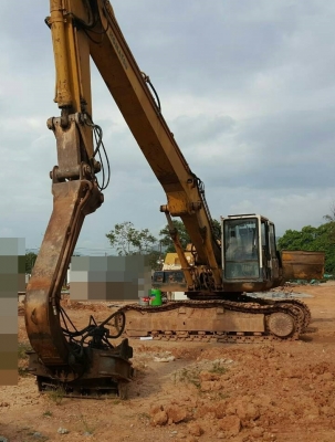 ขายรถแบคโฮ ติดไวโบร KOMATSU PC 300-5
