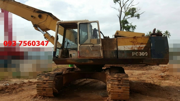 ขายรถแบคโฮ ติดไวโบร KOMATSU PC 300-5