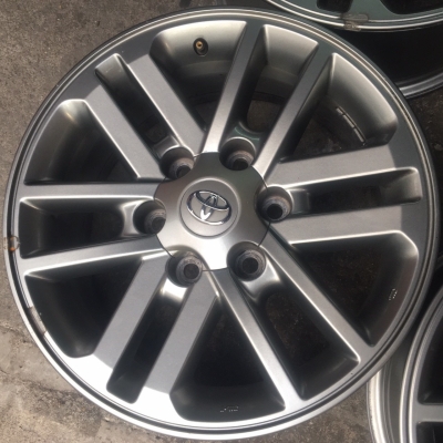 แม็ก Toyota Fortuner Champ ขอบ17 สีเทากัล แม็ก Toyota Fortuner Champ ขอบ17 สีเทากัล