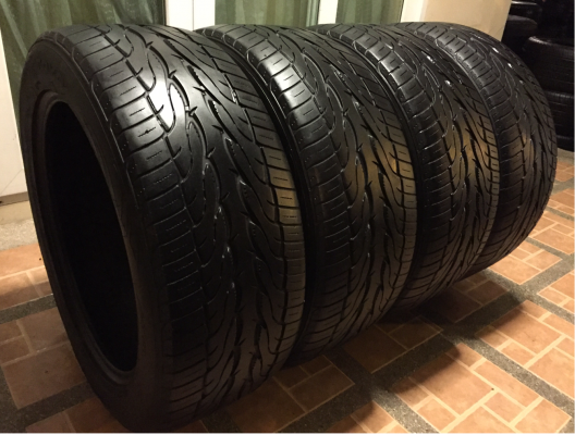 ยาง Toyo 265 50 20 ปลายปี14 พร้อมใช้งาน ราคาไม่แพง