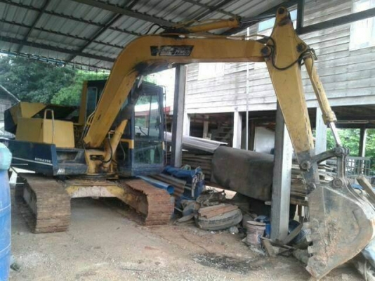 ขาย 335,000 KOMATSU PC60-5  เครื่องดี ปั้ม  เอวแน่น  เอกสารอินวอย์ท รถสวยพร้อมใช้ รถอยู่ จ.กาฬสินธุ์ โทร&amp;ไอดีไลน์ 090-772-3710 090-772-3708