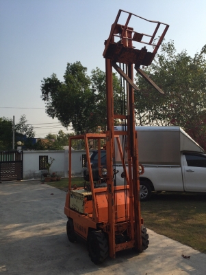 ขายรถโฟล์กลิฟท์ toyota 2fg9 เก่าญี่ปุ่น