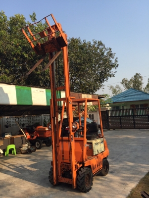 ขายรถโฟล์กลิฟท์ toyota 2fg9 เก่าญี่ปุ่น