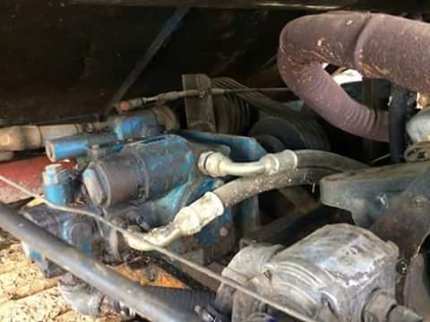 รถเกี่ยวข้าวอุ่ม1.8ตัน