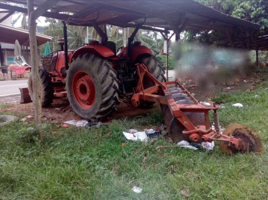 รถไถ KUBOTA M9540 สนใจติดต่อ 081 - 6079515 รถไถ KUBOTA M9540 สนใจติดต่อ 081 - 6079515