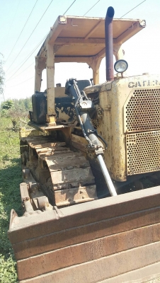ขายรถแทรคเตอร์ CAT D7G เอกสารอินวอย ราคา 850000