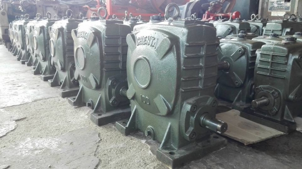 ** ของใหม่ 100\% ** วอร์มเกียร์ทด CHENTA เบอร์ 80 ใช้กับมอเตอร์ 1-3 HP ทด 1:20/30/40/50