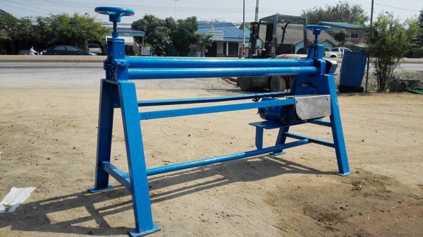 ** SOLD ** เครื่องม้วนเหล็กแผ่น 5 ฟุต 150 cm ใช้ไฟบ้าน 220V ม้วนสังกะสี/มิเนียม/เหล็กบาง มาเทสได้ ** SOLD ** เครื่องม้วนเหล็กแผ่น 5 ฟุต 150 cm ใช้ไฟบ้าน 220V ม้วนสังกะสี/มิเนียม/เหล็กบาง มาเทสได้