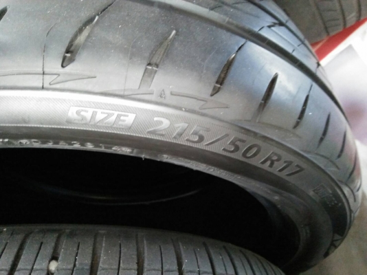 215/50R17 BRIDGESTONE ECOPIA EP200 ปี14 มี 2 เส้น tel. 081-427-3941 215/50R17 BRIDGESTONE ECOPIA EP200 ปี14 มี 2 เส้น tel. 081-427-3941