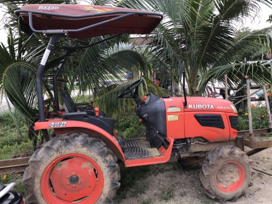 ขายดาวน์ รถไถ B2420 KUBOTA ปี2556 ใช้น้อย ไม่มีอุปกรณ์