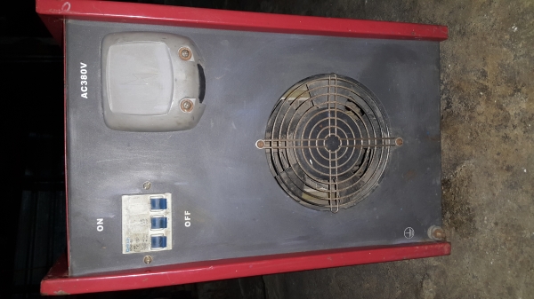 ขายตู้เชื่อม ไฟ 3 เฟส zx7 315(ขอบคุณพี่อานนท์ จากกรุงเทพ)
