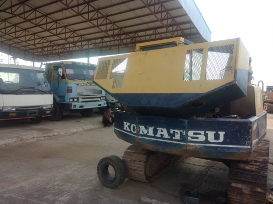 ขายKOMATSU PC60รุ่น5 บูมสไล้ สภาพดีเอกสารอินวอย อยู่จังหวัดเลย 340,000บ. 0835601591 หรือ 0903494058