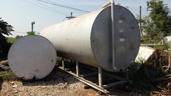 ขายถังน้ำมัน มือสอง 18000ลิตร หนา 4มิล กว้าง 1.94ม.ยาว 6.14ม. พร้อมทาสีล้างข้างในใหเสร็จค่ะ 75000 บาท