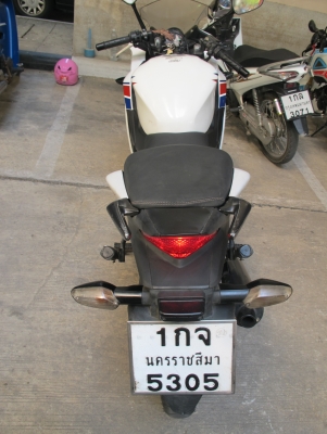 Honda CBR150Rปี57