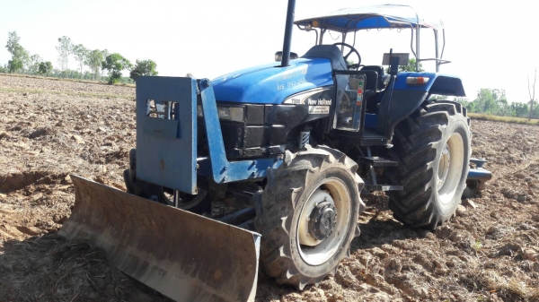 ขายฟอร์ดTS90 เกียร์ข้างกรองใหญ่ พร้อมเล่มทะเบียน พร้อมใช้งาน