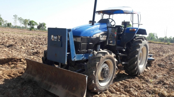 ขายฟอร์ดTS90 เกียร์ข้างกรองใหญ่ พร้อมเล่มทะเบียน พร้อมใช้งาน