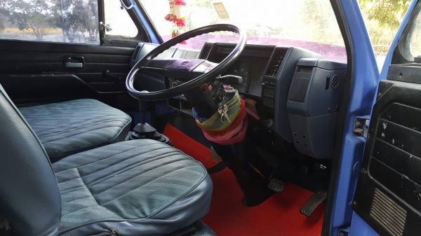 ขาย6ล้อISUZU110เเรงม้าNKR รถห้างเเท้ ยาว4.3เมตร สภาพนางฟ้า บางเดิมตะเข็บเหลือทุกจุด ขาย6ล้อISUZU110เเรงม้าNKR รถห้างเเท้ ยาว4.3เมตร สภาพนางฟ้า บางเดิมตะเข็บเหลือทุกจุด