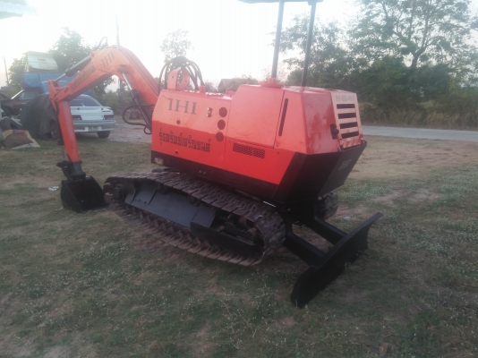 ขายรถแมคโฮ  IHI  เก่านอกแท้  ขนาดเท่า pc20 เครื่อง2สูบ