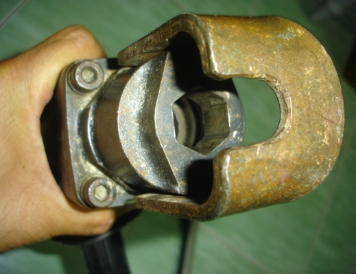 ขายสกัดไฟฟ้า (แย็ก) makita รุ่น HM1201