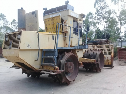 ขายรถบดล้อหนาม B0MXG BC 571 PB สวยพร้อมไช้สภาพ 90 \% เอกสารทะเบียน ขายรถบดล้อหนาม B0MXG BC 571 PB สวยพร้อมไช้สภาพ 90 \% เอกสารทะเบียน