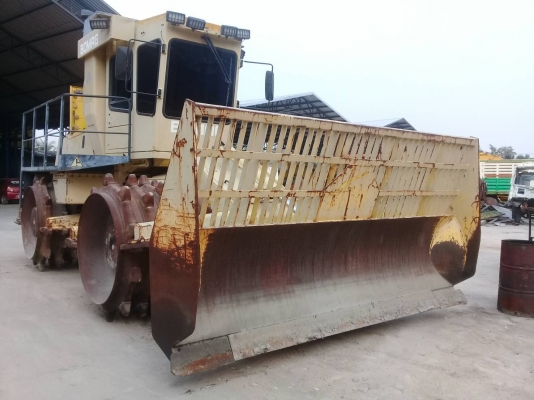 ขายรถบดล้อหนาม B0MXG BC 571 PB สวยพร้อมไช้สภาพ 90 \% เอกสารทะเบียน ขายรถบดล้อหนาม B0MXG BC 571 PB สวยพร้อมไช้สภาพ 90 \% เอกสารทะเบียน