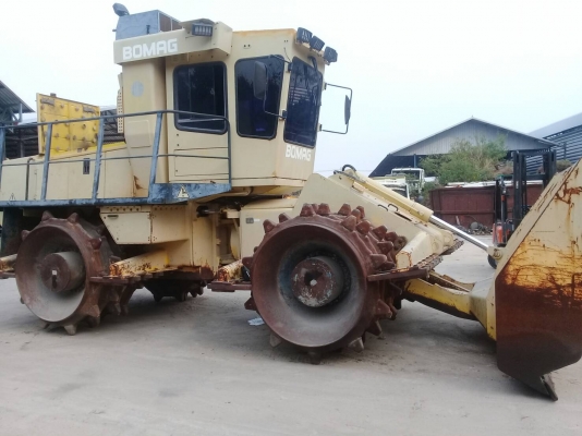 ขายรถบดล้อหนาม B0MXG BC 571 PB สวยพร้อมไช้สภาพ 90 \% เอกสารทะเบียน ขายรถบดล้อหนาม B0MXG BC 571 PB สวยพร้อมไช้สภาพ 90 \% เอกสารทะเบียน