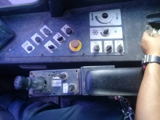 ขายรถบดล้อหนาม B0MXG BC 571 PB สวยพร้อมไช้สภาพ 90 \% เอกสารทะเบียน ขายรถบดล้อหนาม B0MXG BC 571 PB สวยพร้อมไช้สภาพ 90 \% เอกสารทะเบียน