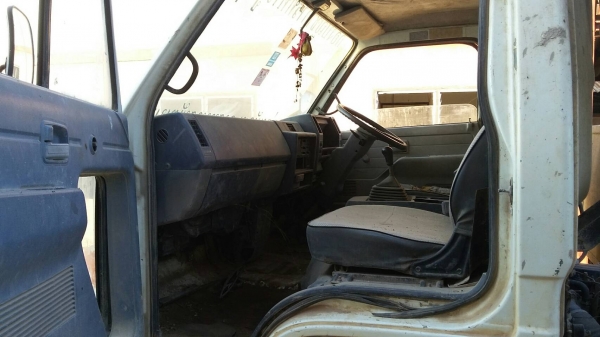 ขายรถโม่ปูน 6 ล้อ ISUZU 195 แรง FRR สภาพพร้อมไช้ทะเบียนเต็ม