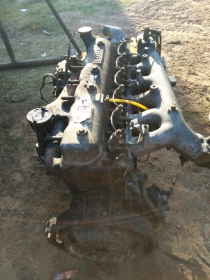 ขายเครื่อง อีซูซุ 6bb1 เครื่องหลวม ไม่มีเอกสาร อุปกรตามรูปเลยครับ