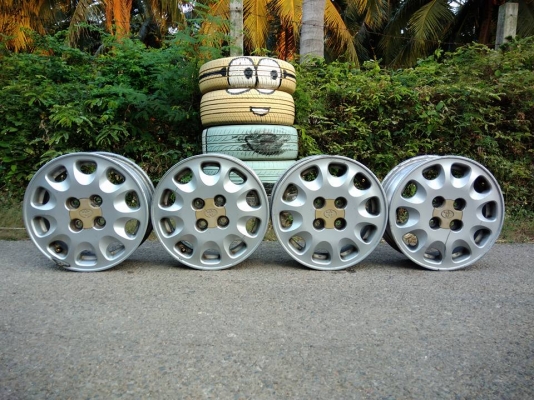 ขายล้อแม็ก Toyota 3ห่วง ขอบ14 ชุดละ 2,500 บาท