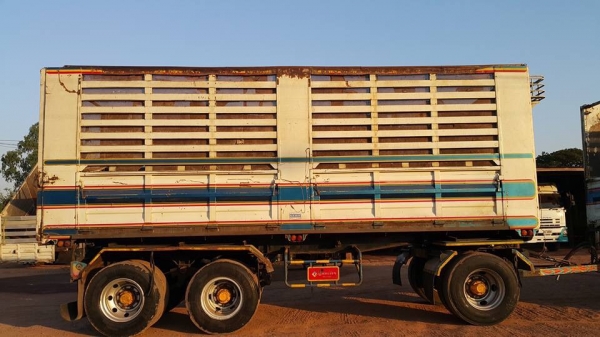 พ่วง 22 ล้อ ISUZU FXZ 320 แรง EURO2 MAXLOAD ปี 52 กระบะเหล็กคอกเกษตร ดั๊มพ์ อู่ สหกิจ ราคา 2.1 ล้านต