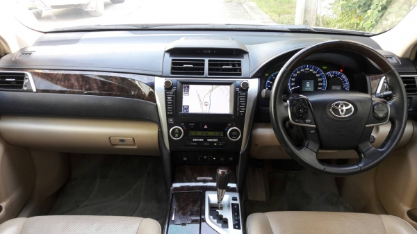 &quot;2012ปลายปี CAMRY 2.5 Hybrid NAVI ( ท็อปสุด )