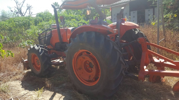 M 95  ปี 51 อุปกร  2 ชิ้น ผานบุกเบิก ผานหน้า  ราคา   7000000 ดู       รถก่อนต่อ คับ วันทูคอล 098 668-3479 dtac 094 283-9369 สิทธิ์