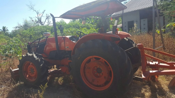 M 95  ปี 51 อุปกร  2 ชิ้น ผานบุกเบิก ผานหน้า  ราคา   7000000 ดู       รถก่อนต่อ คับ วันทูคอล 098 668-3479 dtac 094 283-9369 สิทธิ์