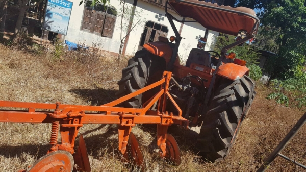 M 95  ปี 51 อุปกร  2 ชิ้น ผานบุกเบิก ผานหน้า  ราคา   7000000 ดู       รถก่อนต่อ คับ วันทูคอล 098 668-3479 dtac 094 283-9369 สิทธิ์