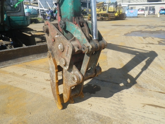 Komatsu PC40MR-1 ตู้เก๋ง เก่าญี่ปุ่น แทรคเหล็ก