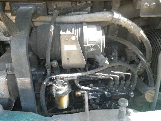 Komatsu PC40MR-1 ตู้เก๋ง เก่าญี่ปุ่น แทรคเหล็ก