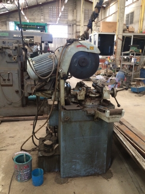 เครื่องเลื่อยวงเดือน