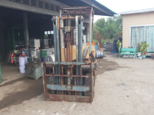 ขาย 'ซาก' โฟล์คลิฟท์ขนาด 2.5 ตันตามสภาพ