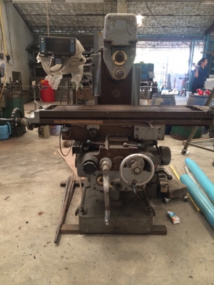 เครื่องมิลลิ่ง HITACHI เพลานอน