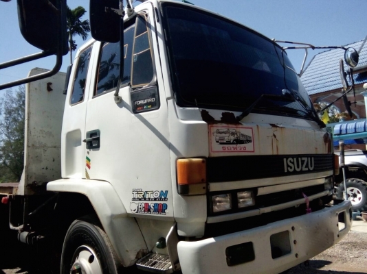 รถอีซูซุ 10 ล้อ ( ท้ายลาด ) FXZ 240 แรงม้า. ปี 35. , ( หัวขาว ตัวแรก. ) สนใจติดต่อ 081 - 6079515