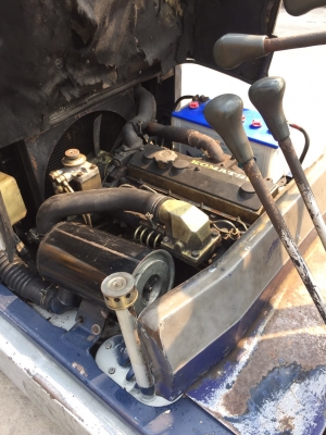 ขายรถโฟร์คลิฟท์ยี่ห้อKomat'su fd25-11 เสายกสูง6เมตร ขายรถโฟร์คลิฟท์ยี่ห้อKomat'su fd25-11 เสายกสูง6เมตร