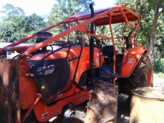 รถไถ KUBOTA M - 1008S    ,   ( รถทำงาน 1,XXX ชม. )       สนใจติดต่อ  081 - 6079515