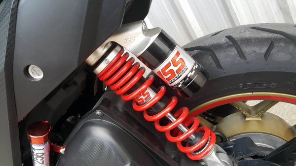 Zoomer X 2016 วิ่งน้อยมาก แต่งจัดเต็ม เจ้าของมือเดียวพร้อมใช้ครับ