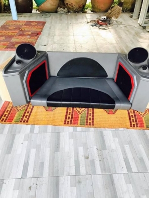 ตู้ปล่าวถอดออกจากไทรทันแค็บ