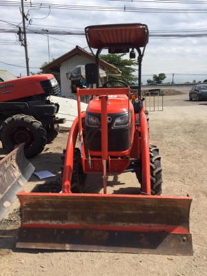 รถไถมือสอง KUBOTA MAX รุ่น B2440 พร้อมใช้  มีรับประกัน แถมผานสาม