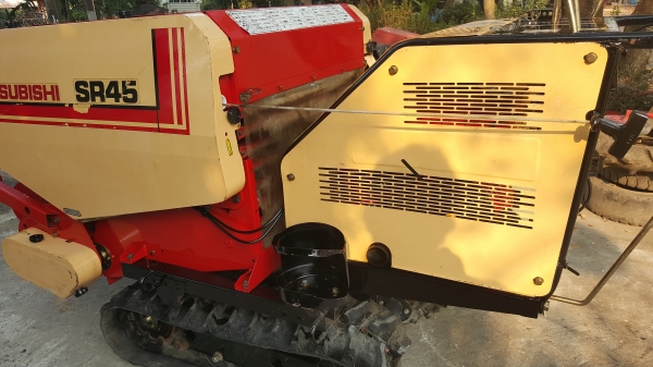 รถอัดฟาง เดินตาม รหัสสินค้า C3 - 17  สอบถามต่อรองได้ขายได้ขาย