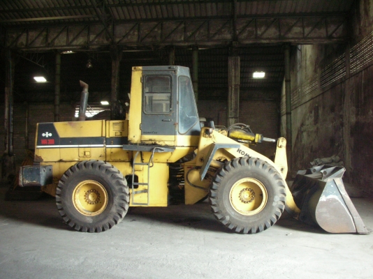 ขายรถตัก2 คัน komutsu-wa300, payloader540