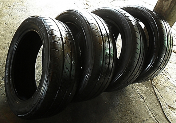 ยาง17 บริดสโตน 215-55-17ลงปลายปี14 ดอกหนา 8มิล